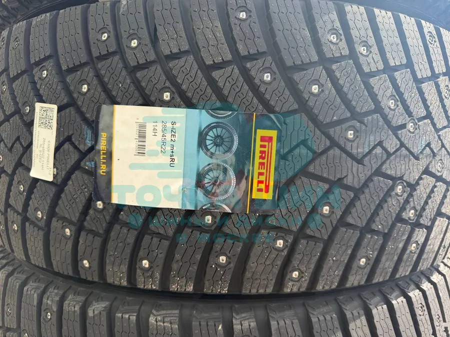 Шина Pirelli Scorpion Ice Zero 2 285/45 R22 114H XL — фото 1