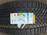 Шина Pirelli Scorpion Winter 2 285/35 R23 107W XL — фото 2