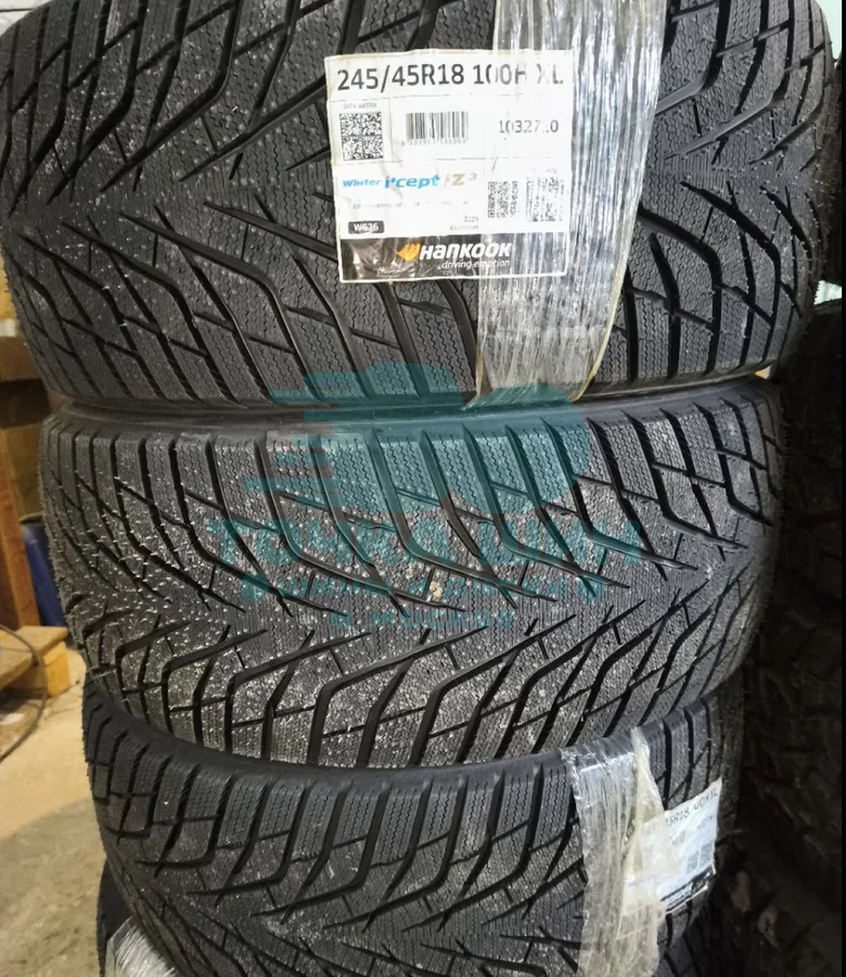 Шина Hankook Winter i*Cept IZ3 W636 245/45 R18 100H XL