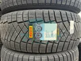 Шина Pirelli Ice Zero FR 245/50 R20 105H XL — фото 1
