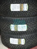 Шина Ikon Tyres Autograph Snow 5 SUV 245/45 R19 102T XL — фото 1