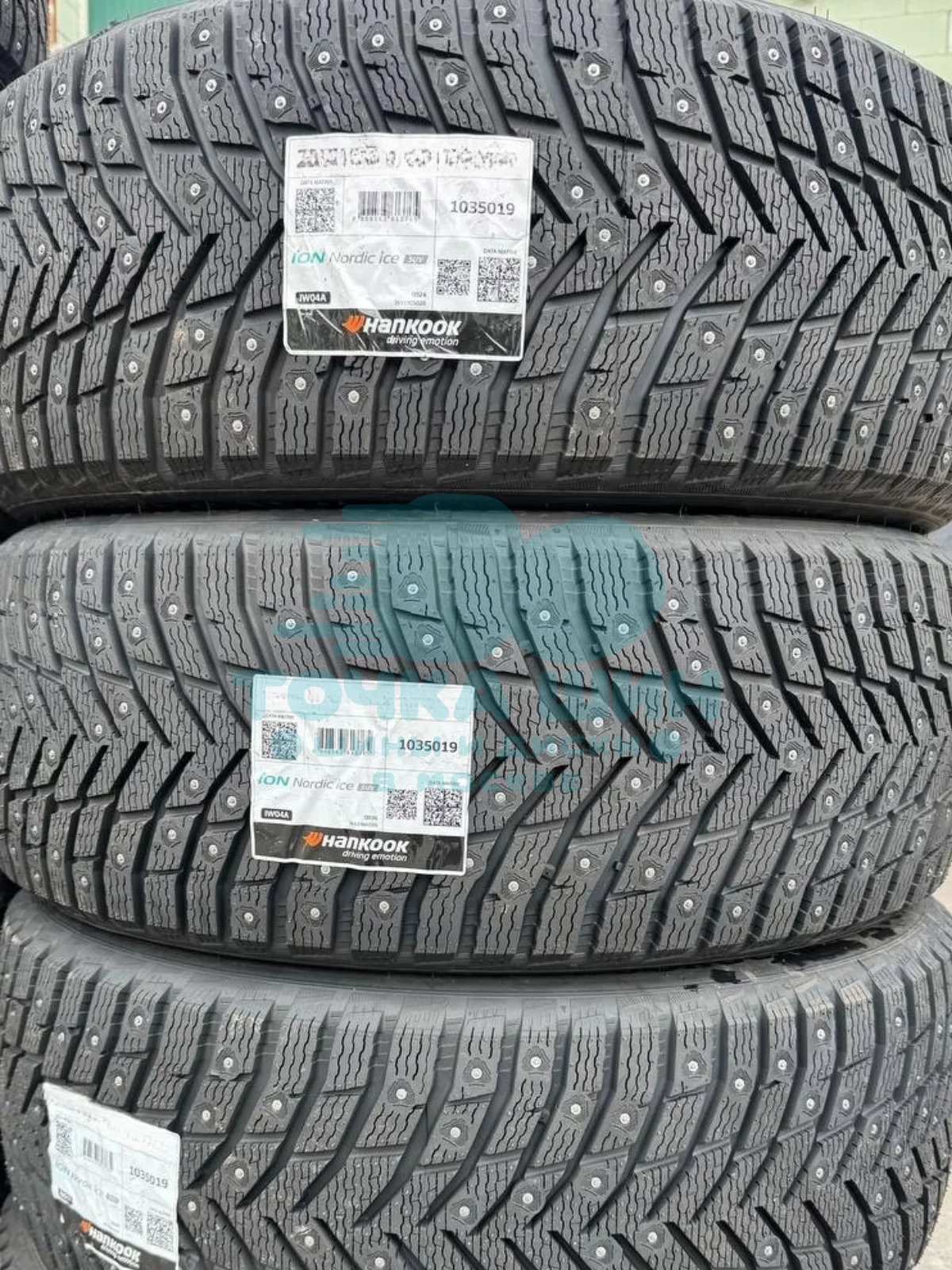 Шина Hankook iON Nordic ice IW04A SUV 235/50 R20 104T