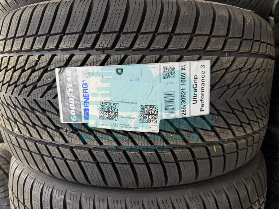 Шина Goodyear UltraGrip Performance 3 285/30 R21 100V XL FP — фото 1