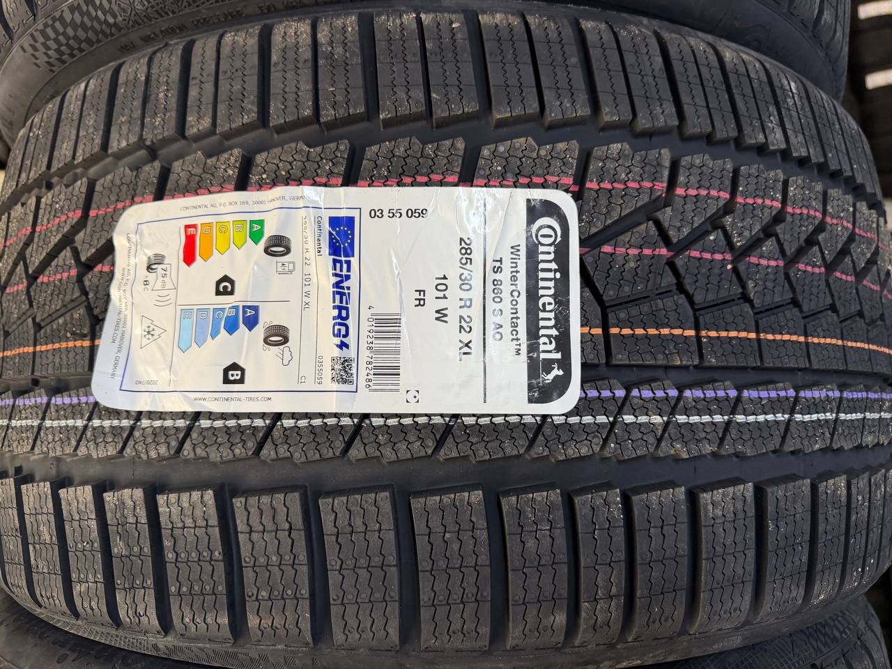 Continental WinterContact TS 860 S AO 285/30 R22 101W XL для Audi RS6
