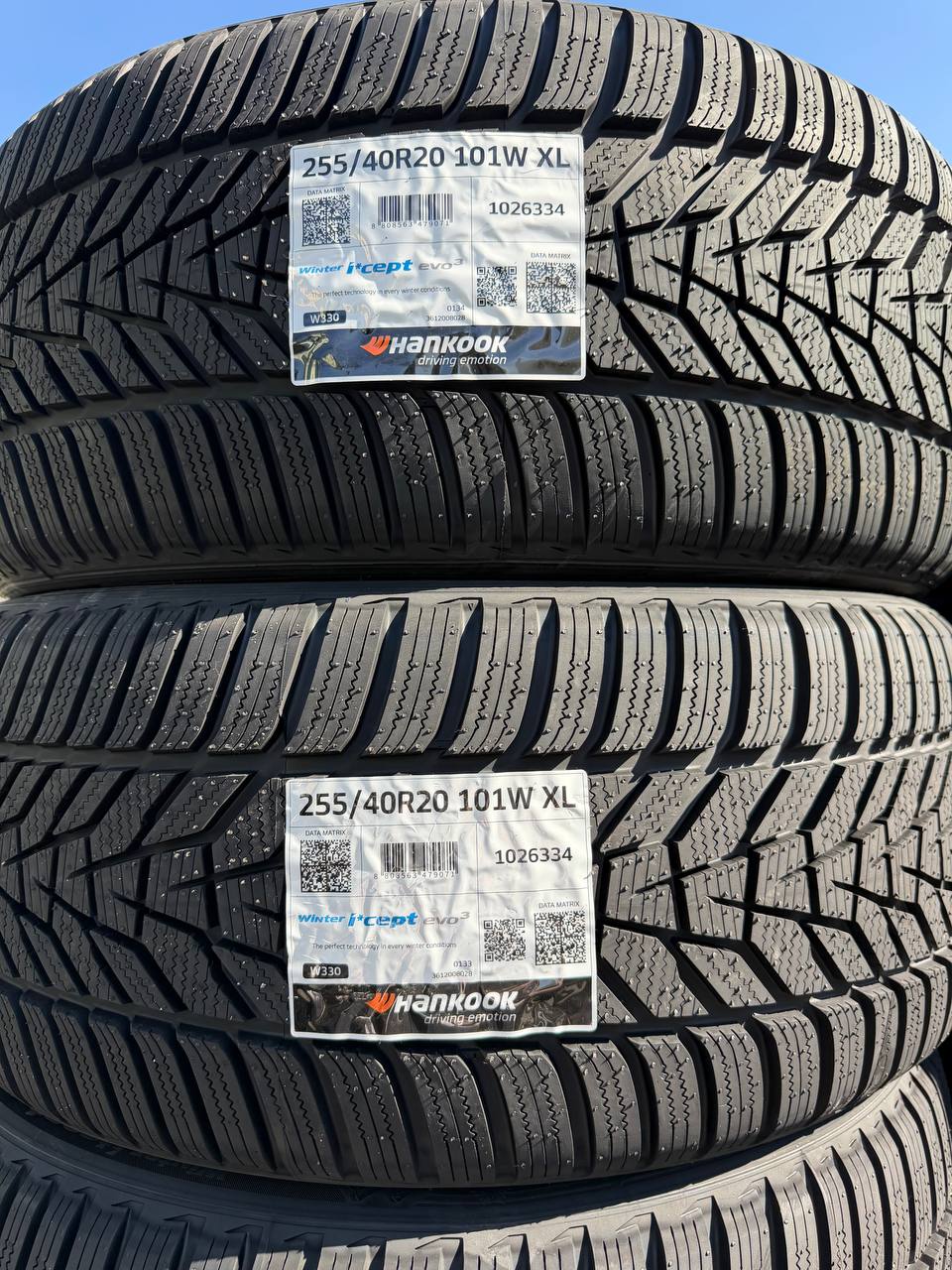 Комплект Hankook evo3 255/40 R20 на складе