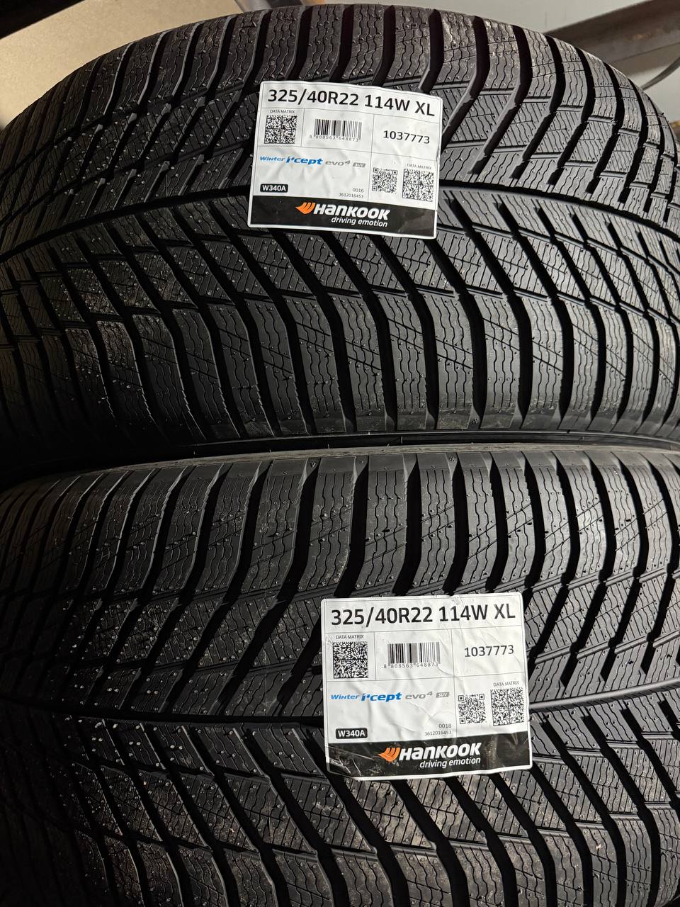 Задняя шина Hankook Winter i*cept evo4 SUV 325/40 R22 114W XL