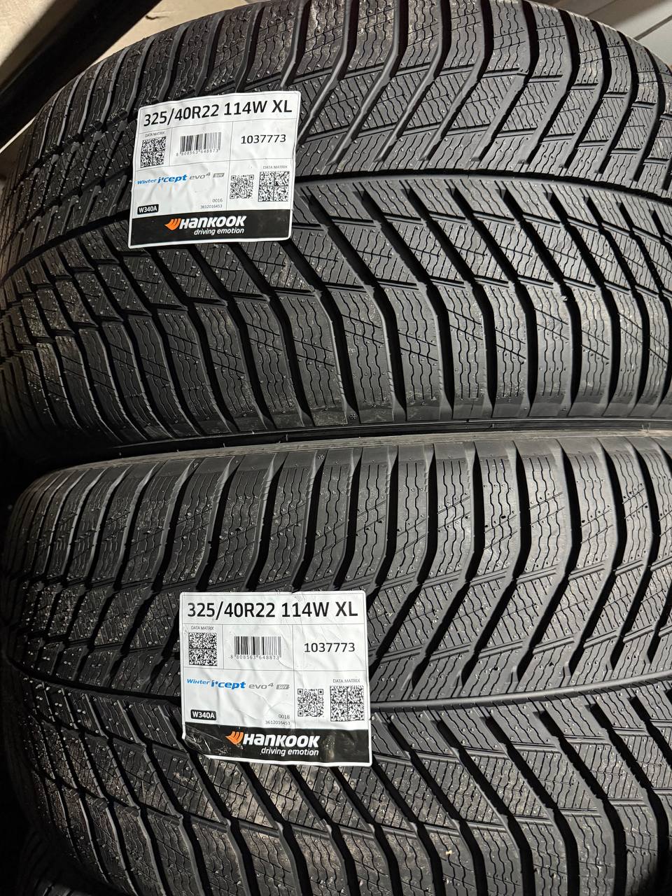 Hankook evo4 SUV 325/40 R22 — протектор