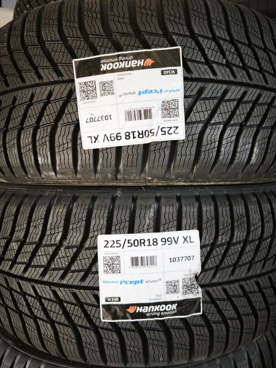 Протектор Hankook Winter i*cept evo4 225/50 R18