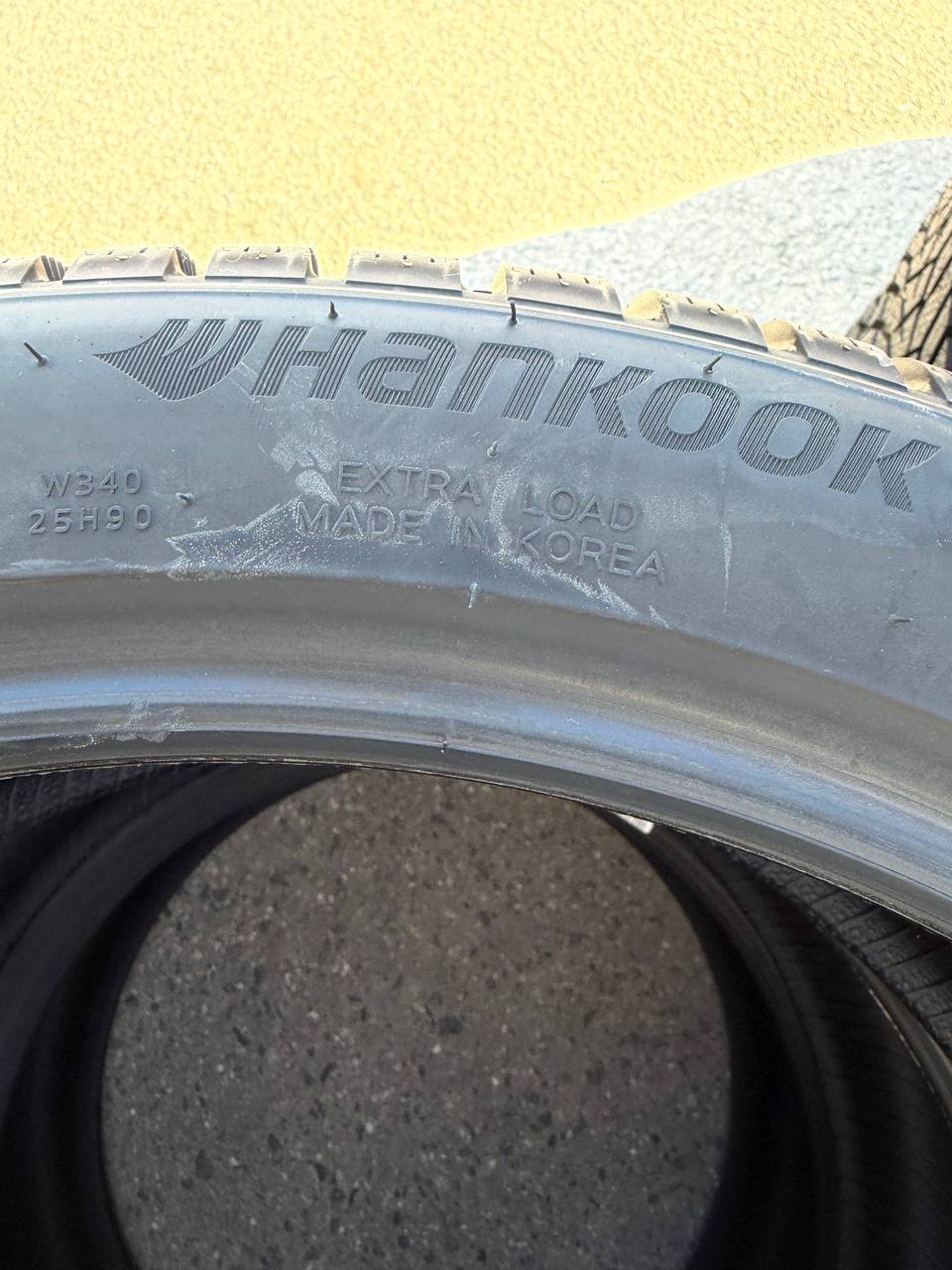 Боковина Hankook W340: EXTRA LOAD, MADE IN KOREA