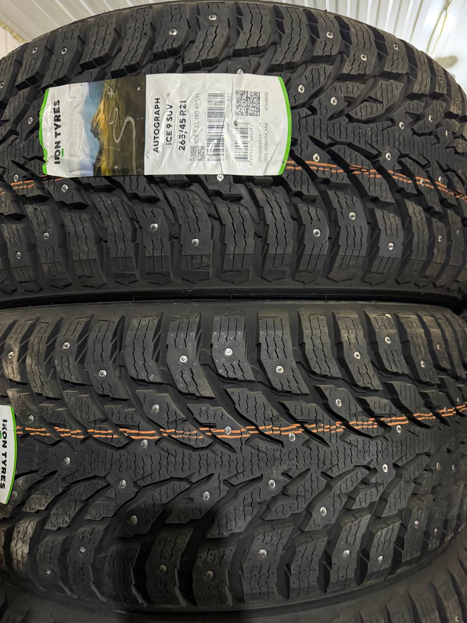 Протектор с шипами Ikon Ice 9 SUV 265/45 R21
