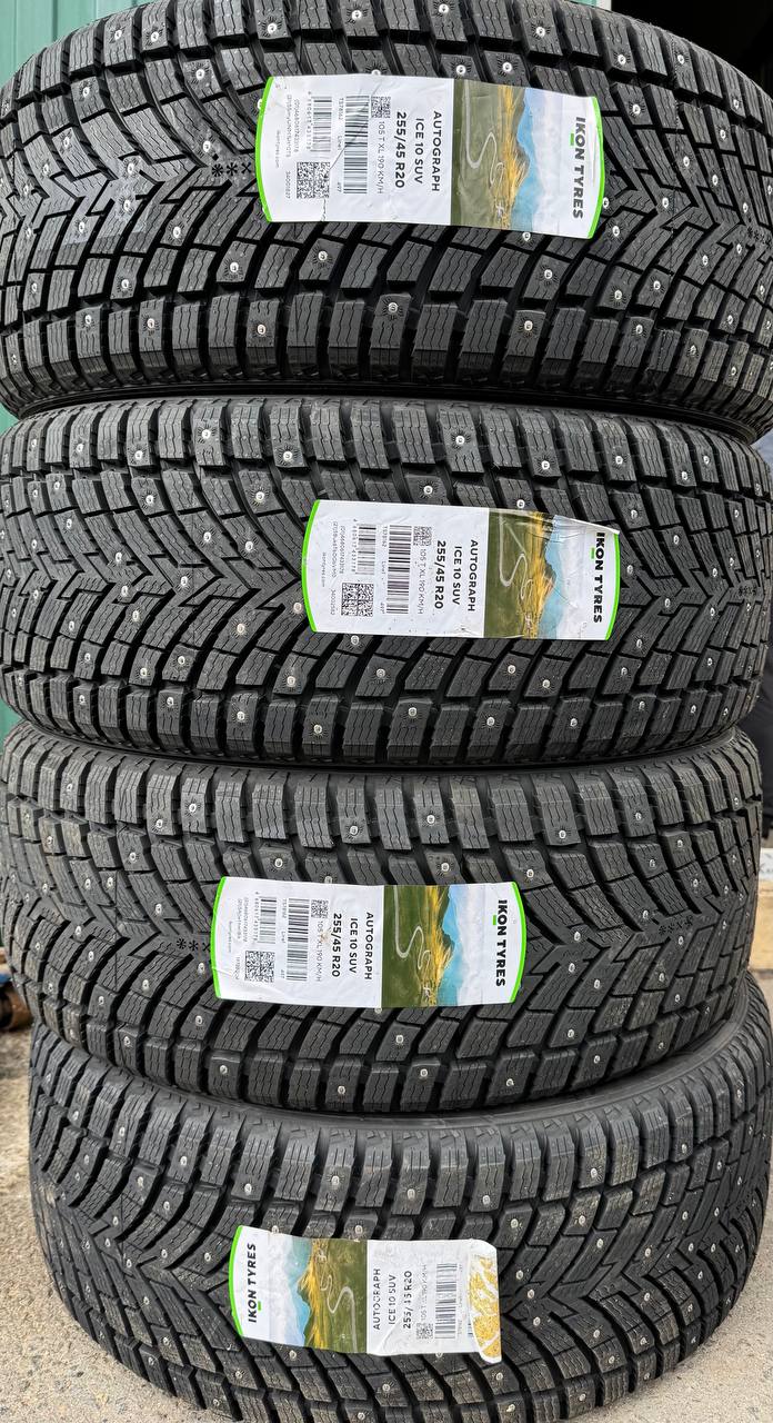 Шипованные Ikon Autograph Ice 10 SUV 255/45 R20 со склада