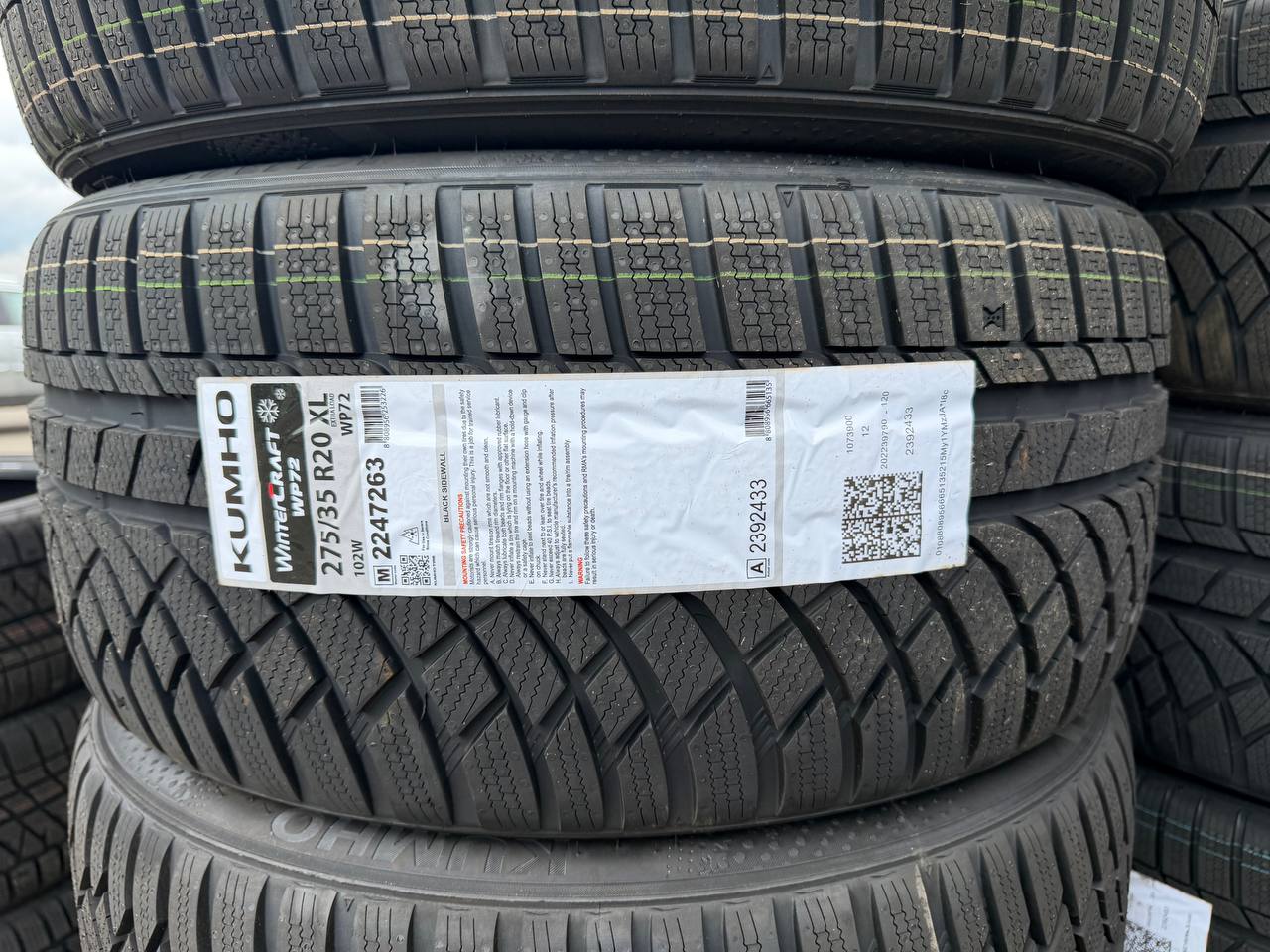 Kumho WinterCraft WP72 275/35 R20 102W XL