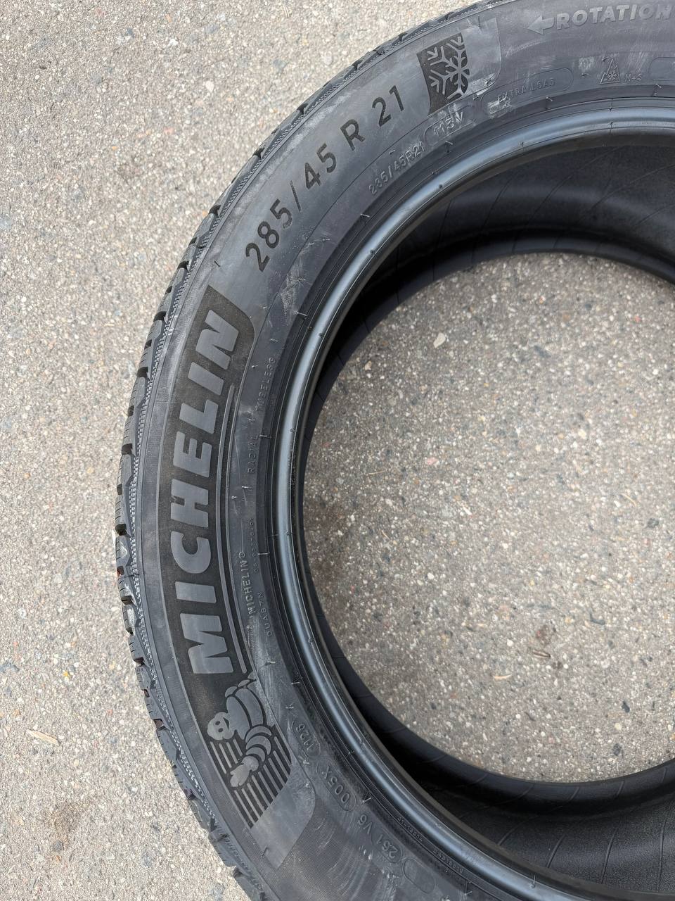 Боковина 285/45 R21 113V: снежинка, EXTRA LOAD