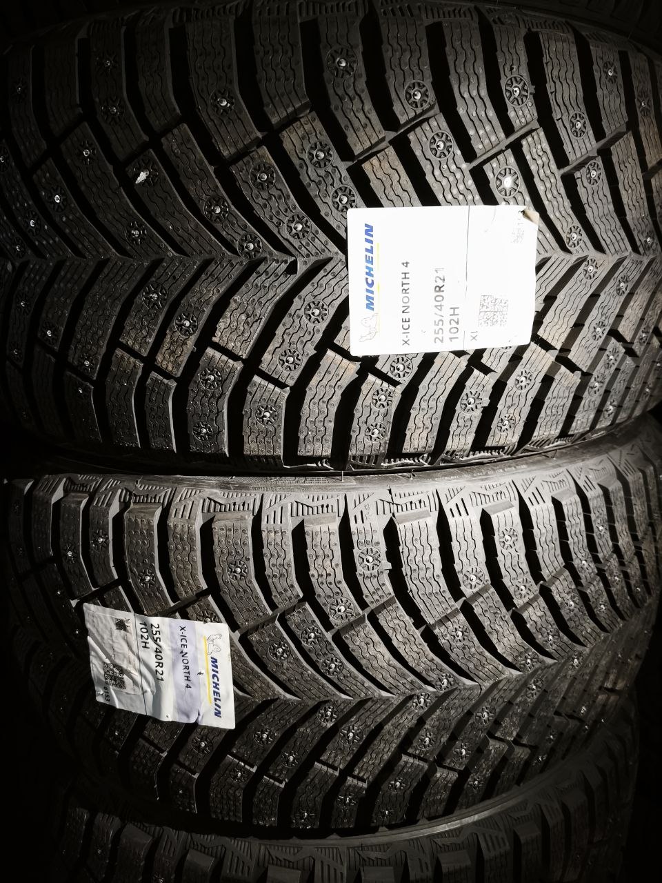 Заводские этикетки Michelin X-Ice North 4 255/40 R21 102H