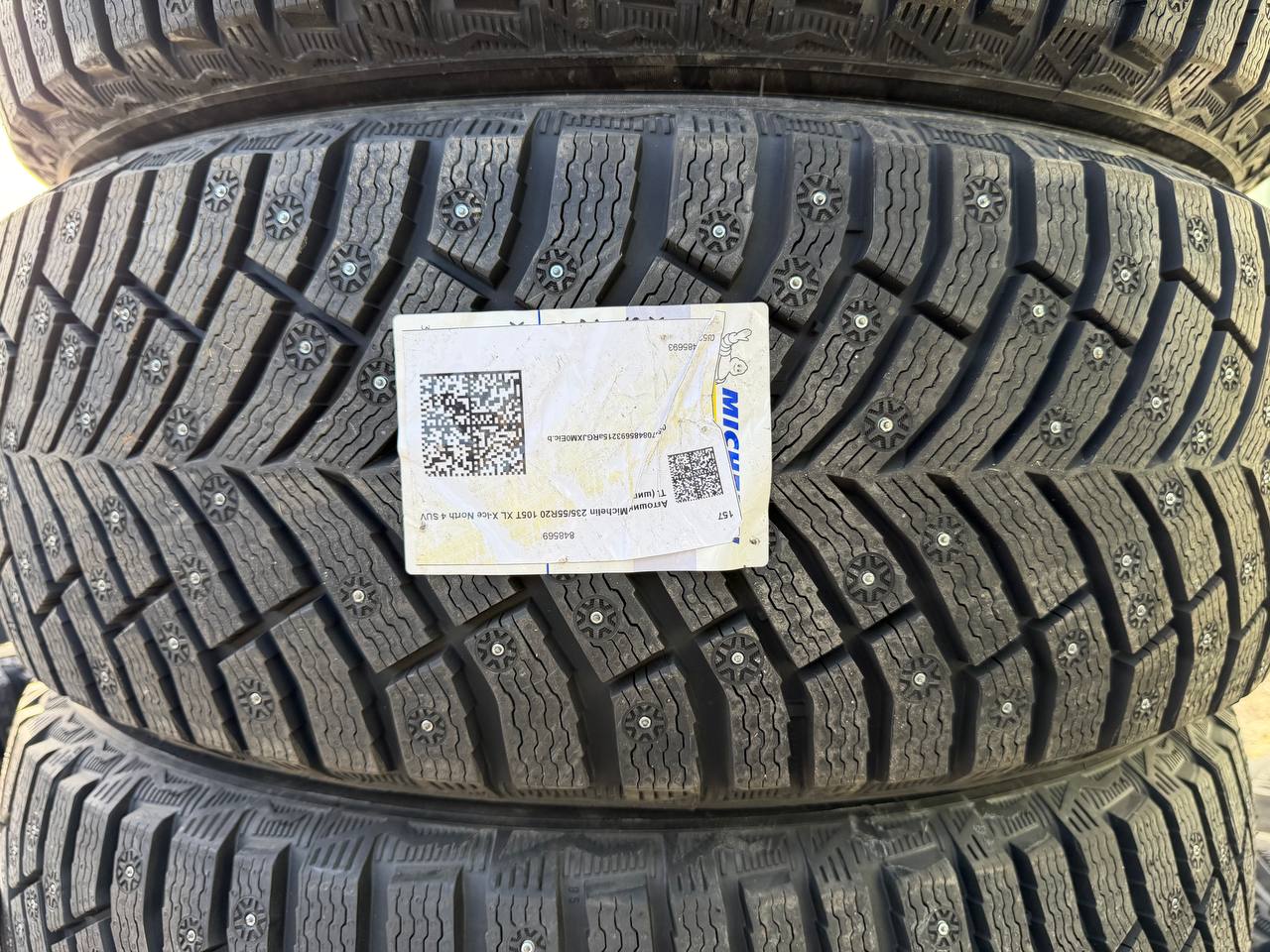 Michelin X-Ice North 4 SUV 235/55 R20 105T XL, шипы