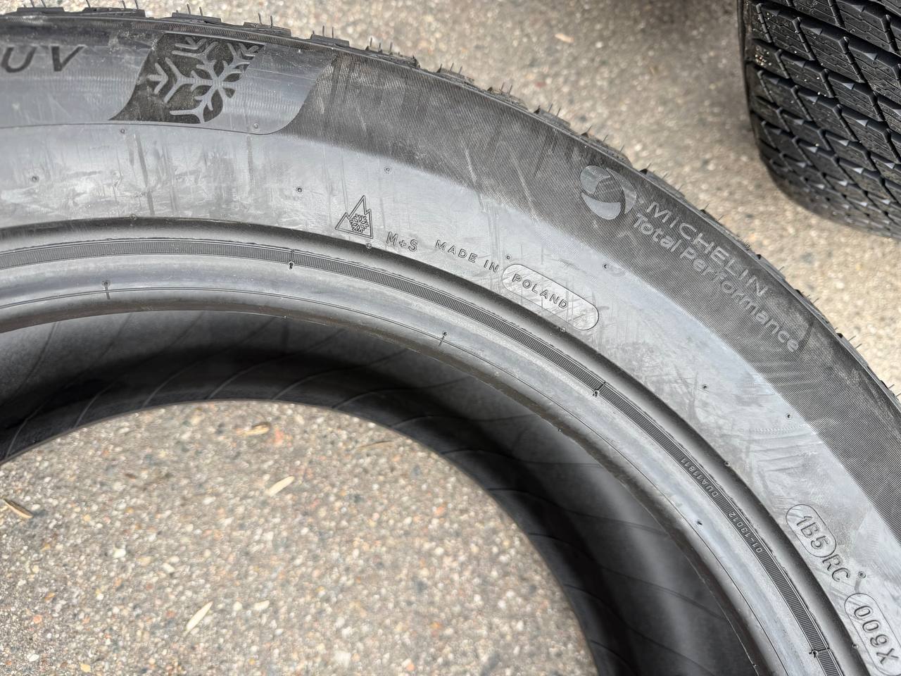 Боковина Michelin X-Ice North 4 SUV: M+S