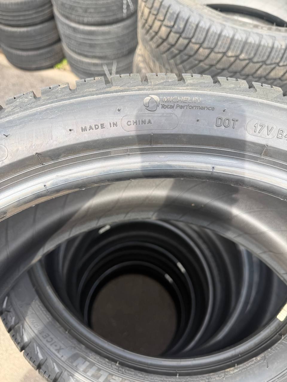 Боковина Michelin X-Ice Snow