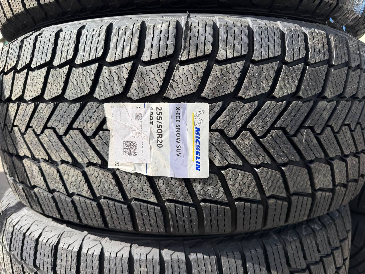 Michelin X-Ice Snow SUV 255/50 R20 — этикетка и протектор