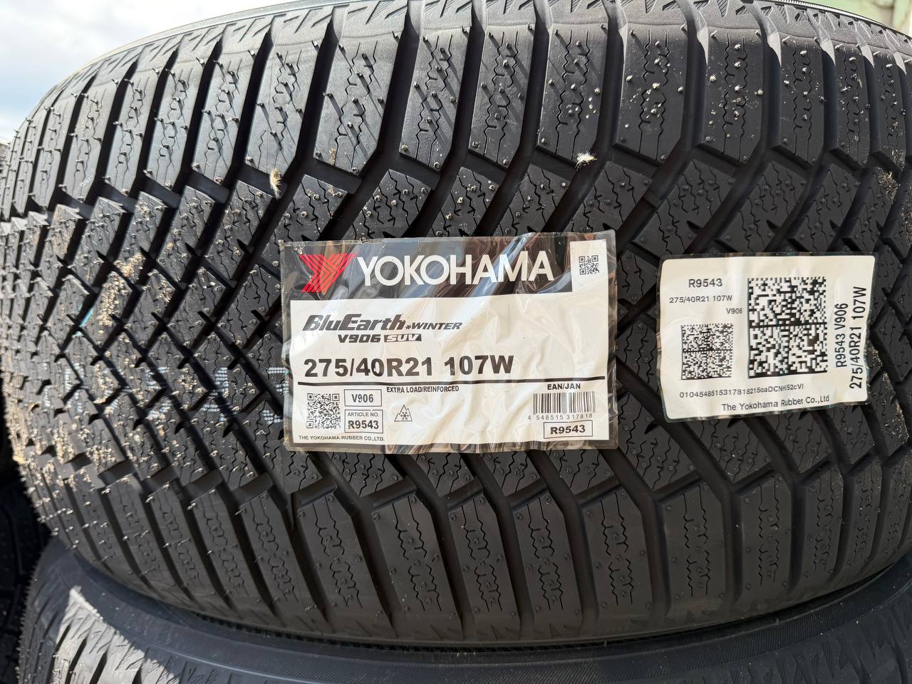 Yokohama V906: передняя шина 275/40 R21 107W XL, артикул R9543
