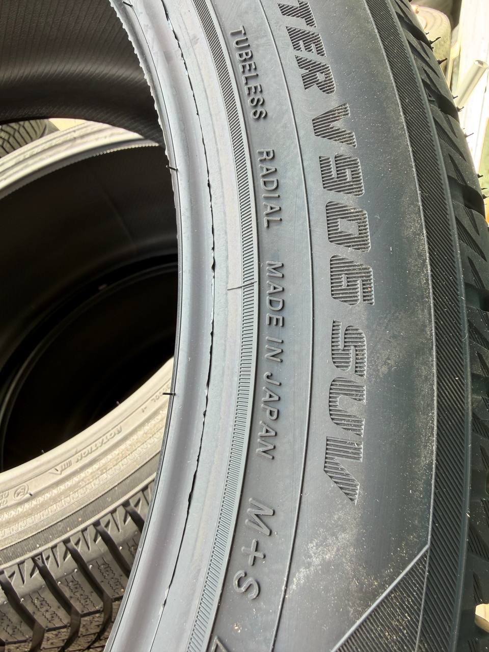 Маркировка Made in Japan на боковине